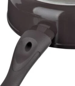 Satoshi Valcourt Hapjespan Ø24 CM Marble Coating -Pot Bevordering 1053x1200 1