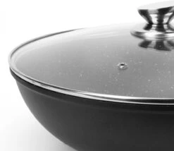 Swiss Pro+ - Marmeren Wokpan - Ø 32 Cm - Geschikt Voor Alle Warmtebronnen -Pot Bevordering 1200x1038