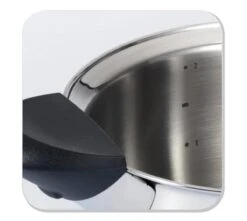 BK Q-linair Classic Pannenset - 5 Delig - RVS - Veilig Afgietsysteem - Inductie 32 BK Q-linair Classic Pannenset - 5 Delig - RVS - Veilig Afgietsysteem - Inductie -Pot Bevordering 1200x1075 10