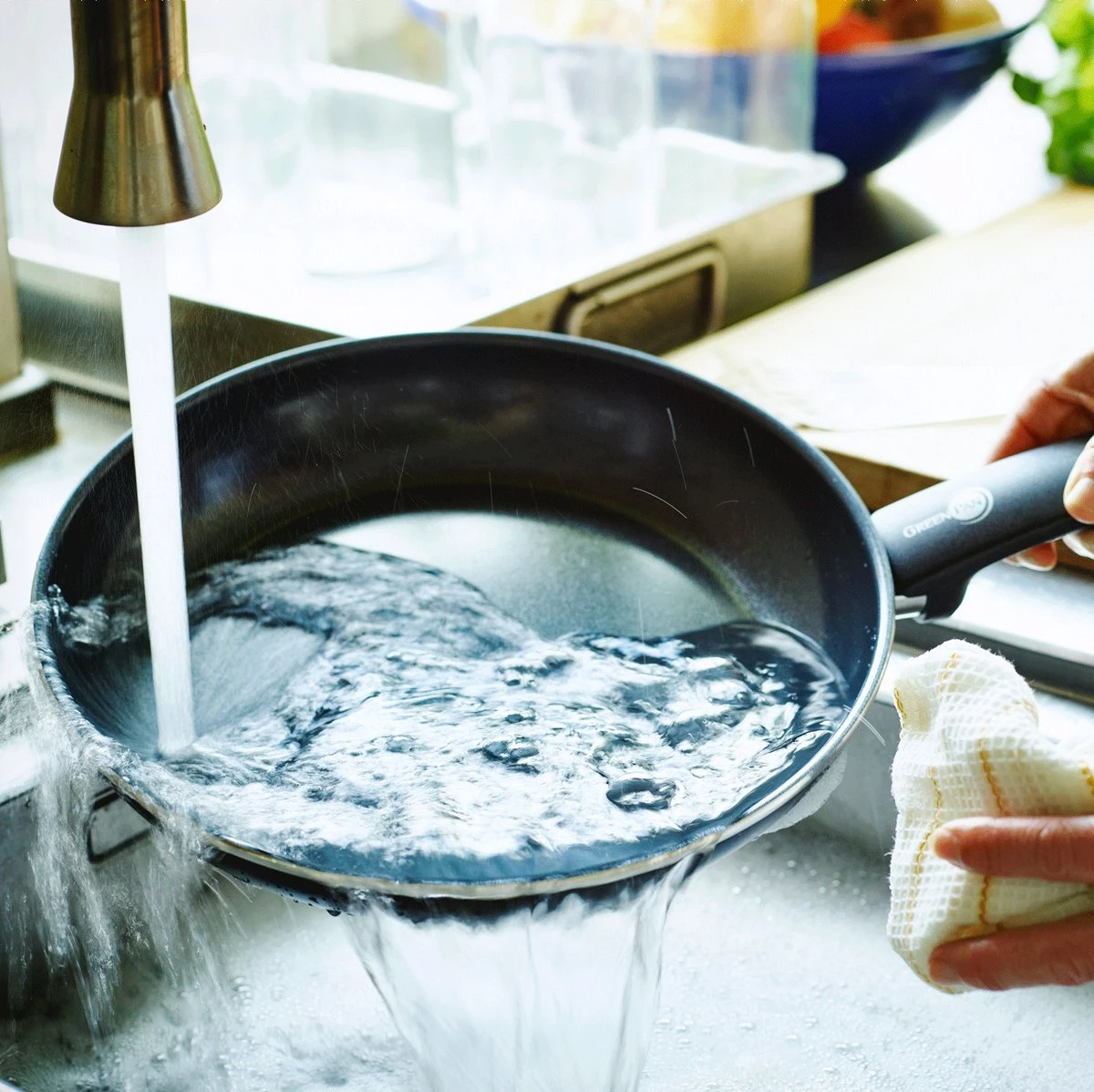 GreenPan Cambridge Koekenpan 20cm - Zwart - Inductie - PFAS-vrij 22 GreenPan Cambridge Koekenpan 20cm - Zwart - Inductie - PFAS-vrij - Afbeelding 20