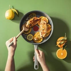 Tefal Renew+ Keramische Hapjespan - Ø 24 Cm - Met Deksel 22 Tefal Renew+ Keramische Hapjespan - Ø 24 Cm - Met Deksel -Pot Bevordering 1200x1200 1228