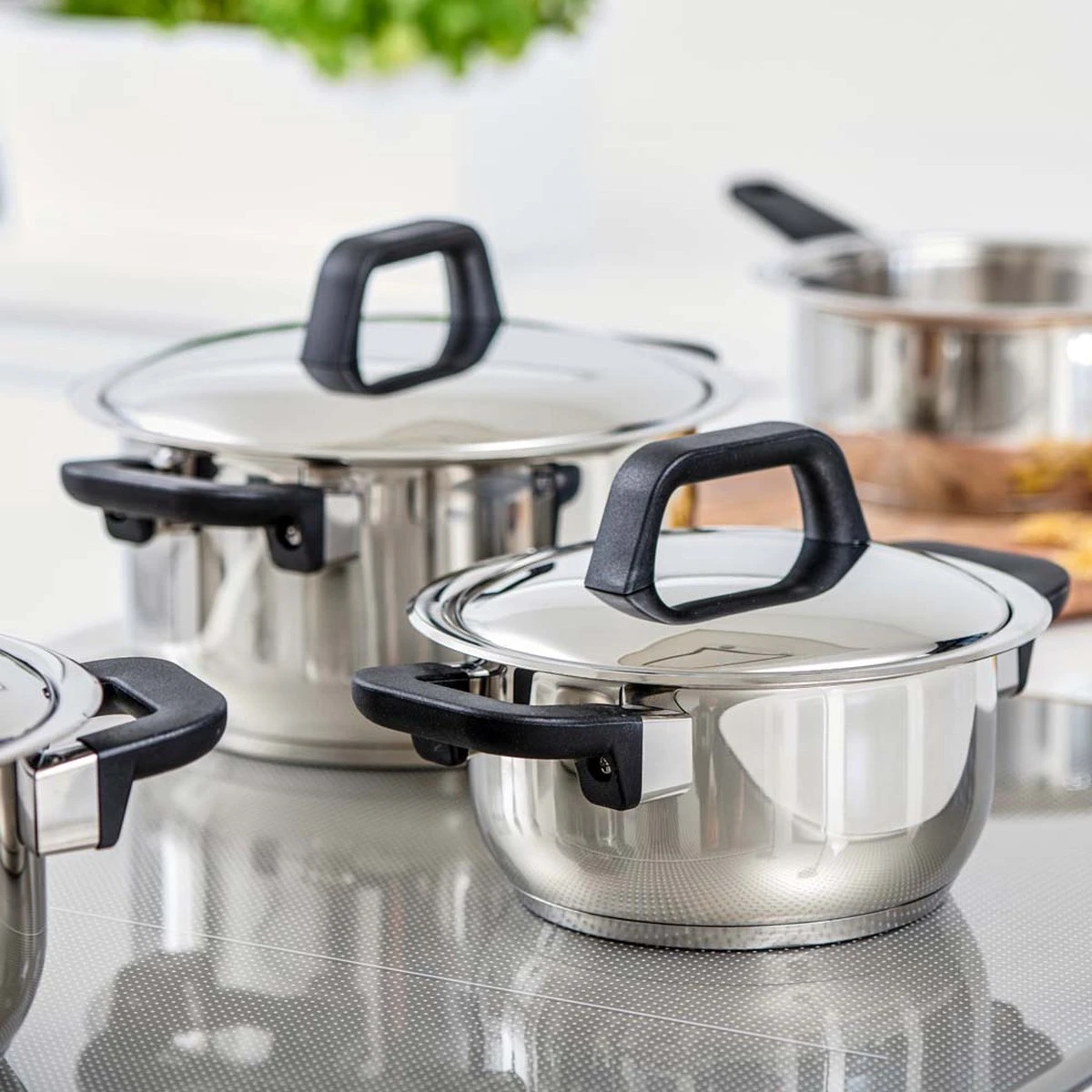 Gero Erik Kookpannenset - 4-delig - RVS - Inductie 4 Gero Erik Kookpannenset - 4-delig - RVS - Inductie - Afbeelding 2
