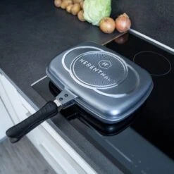 Herenthal Dubbele Grillpan - Ø 28 Cm - Koekenpan - Keramische Pan - Marmeren Coating Met Antiaanbaklaag - PFAS & PFOA Vrij - Pan - Grill - Vermindert Geur, Rook En Oliespatten - Zilver 24 Herenthal Dubbele Grillpan - Ø 28 Cm - Koekenpan - Keramische Pan - Marmeren Coating Met Antiaanbaklaag - PFAS & PFOA Vrij - Pan - Grill - Vermindert Geur, Rook En Oliespatten - Zilver -Pot Bevordering 1200x1200 1263