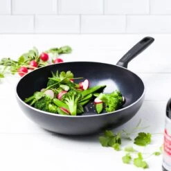 GreenPan Memphis Keramische Wokpan - Ø 28 Cm - PFAS-vrij 38 GreenPan Memphis Keramische Wokpan - Ø 28 Cm - PFAS-vrij -Pot Bevordering 1200x1200 230