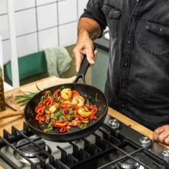 KitchenAid Classic Forged Aluminium Wok ø28cm - Zwart - Inductie - Anti-aanbak -Pot Bevordering 1200x1200 247