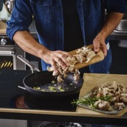 KitchenAid Hard Geanodiseerd Aluminium Wok ø30cm - Zwart - Inductie - Anti-aanbak -Pot Bevordering 1200x1200 255