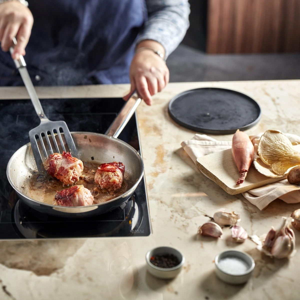 Demeyere Classico 3 RVS Koekenpan – Koekenpan Inductie - 20 Cm – PTFE-vrij 7 Demeyere Classico 3 RVS Koekenpan – Koekenpan Inductie - 20 Cm – PTFE-vrij - Afbeelding 5