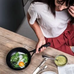 KitchenAid Classic Aluminium Koekenpannenset 2-delig ø24+28cm - Zwart - Inductie -Pot Bevordering 1200x1200 801