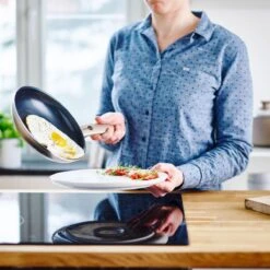 GreenPan Cambridge Koekenpan 20cm - Brons - Inductie - PFAS-vrij 25 GreenPan Cambridge Koekenpan 20cm - Brons - Inductie - PFAS-vrij -Pot Bevordering 1200x1200 826