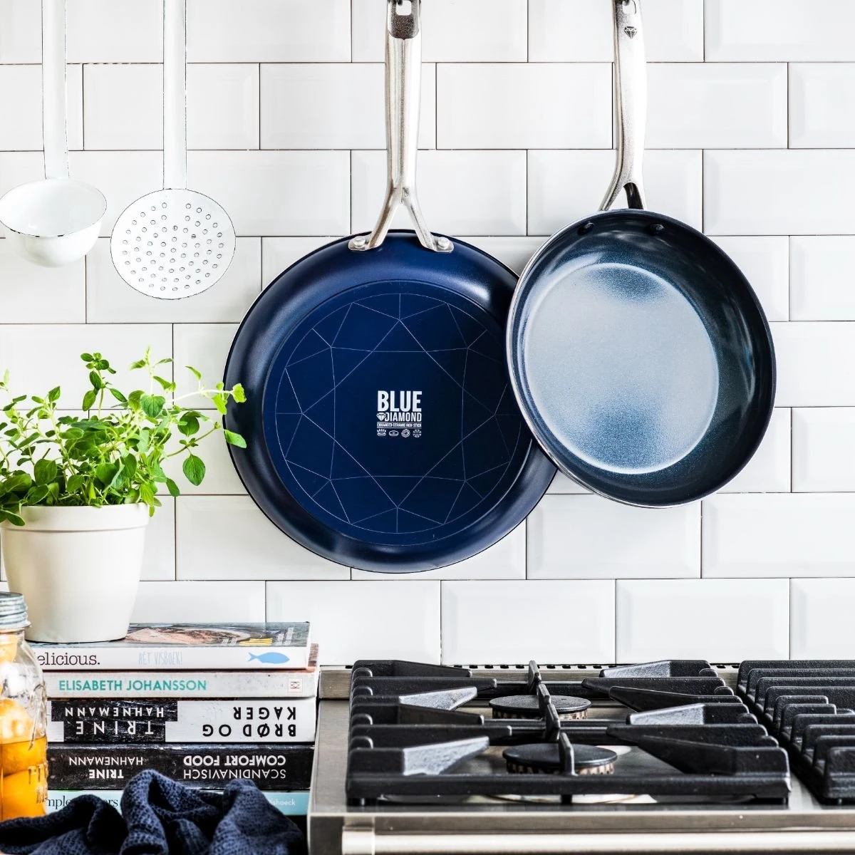 Blue Diamond, Keramische Koekenpan Verrijkt Met Diamantdeeltjes – Inductie Koekenpan Ø 20 Cm – PFAS En PHOA Vrij 8 Blue Diamond, Keramische Koekenpan Verrijkt Met Diamantdeeltjes – Inductie Koekenpan Ø 20 Cm – PFAS En PHOA Vrij - Afbeelding 6