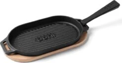 Ooni | Grizzler Pan | Stijlvolle Gietijzeren Grillpan / Skillet Voor Boven Vuur Of In De Oven 7 Ooni | Grizzler Pan | Stijlvolle Gietijzeren Grillpan / Skillet Voor Boven Vuur Of In De Oven -Pot Bevordering 1200x623 3