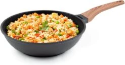 Rosmarino Black Line - Wokpan - Ø30cm - 100% PFAS & PFOA Vrij - Gegoten Aluminium - Non-stick Minerale Coating - Ergonomische Handgreep - Geschikt Voor Alle Warmtebronnen & Vaatwasser 21 Rosmarino Black Line - Wokpan - Ø30cm - 100% PFAS & PFOA Vrij - Gegoten Aluminium - Non-stick Minerale Coating - Ergonomische Handgreep - Geschikt Voor Alle Warmtebronnen & Vaatwasser -Pot Bevordering 1200x628