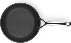 Le Creuset Koekenpan Les Forgées TNS - ø 22 Cm - Standaard Anti-aanbaklaag 21 Le Creuset Koekenpan Les Forgées TNS - ø 22 Cm - Standaard Anti-aanbaklaag -Pot Bevordering 1200x732
