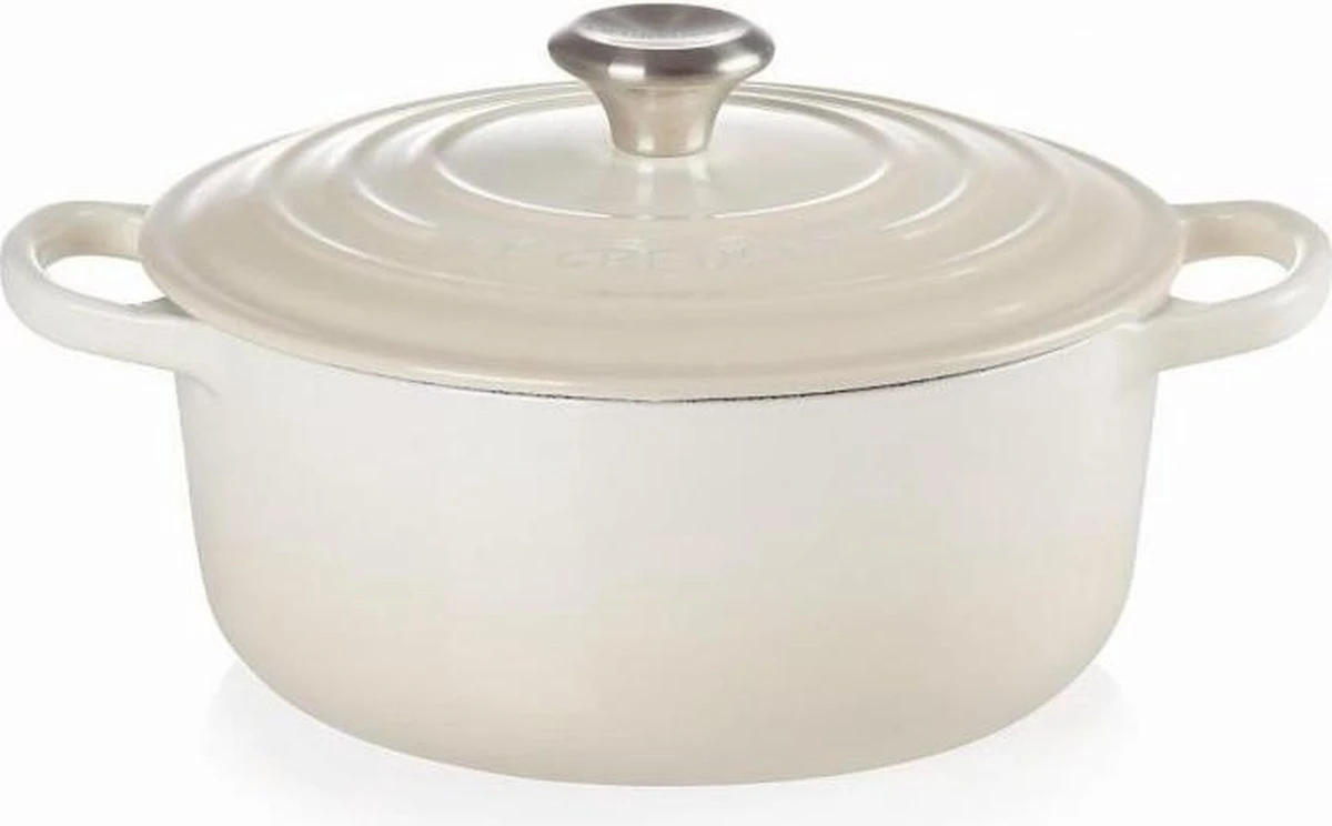 Le Creuset Braadpan Signature Meringue - ø 24 Cm / 4.2 Liter 7 Le Creuset Braadpan Signature Meringue - ø 24 Cm / 4.2 Liter - Afbeelding 5
