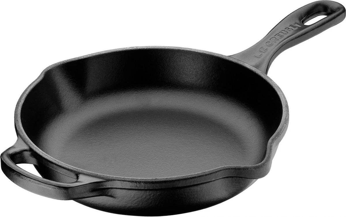Le Creuset - Gietijzeren Ronde Skillet In Mat Zwart 23cm 3 Le Creuset - Gietijzeren Ronde Skillet In Mat Zwart 23cm