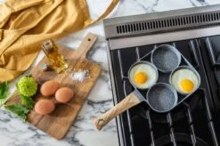 Magnani - Eierpan - 4 Bakplaten Van ⌀ 8 Cm - Voor Gas- En Elektrische Kookplaten - Aluminium - Houten Handvat - 38 X 18.7 X 2 Cm 13 Magnani - Eierpan - 4 Bakplaten Van ⌀ 8 Cm - Voor Gas- En Elektrische Kookplaten - Aluminium - Houten Handvat - 38 X 18.7 X 2 Cm -Pot Bevordering 1200x799 55