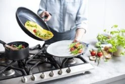 GreenPan Memphis Keramische Koekenpannenset - Ø24 + Ø28 Cm - PFAS-vrij 29 GreenPan Memphis Keramische Koekenpannenset - Ø24 + Ø28 Cm - PFAS-vrij -Pot Bevordering 1200x800 144