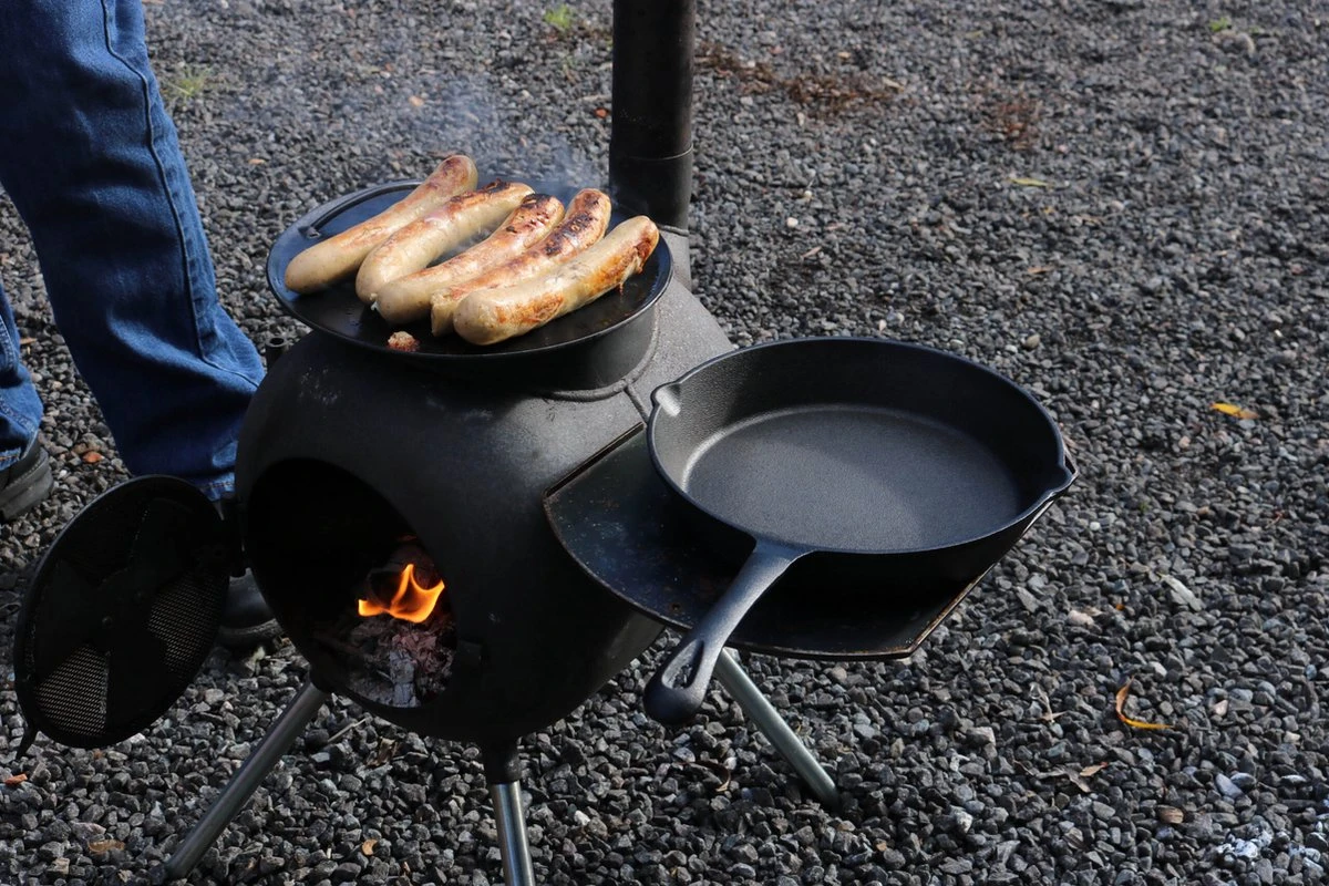 The Windmill Koekenpan Skillet Extra - 31,5 Cm - Gietijzer Zwart 17 The Windmill Koekenpan Skillet Extra - 31,5 Cm - Gietijzer Zwart - Afbeelding 15