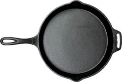 Valhal Outdoor Skillet / Koekenpan Met Steel - Gietijzer, Diameter 30cm - VH30 13 Valhal Outdoor Skillet / Koekenpan Met Steel - Gietijzer, Diameter 30cm - VH30 -Pot Bevordering 1200x807 3