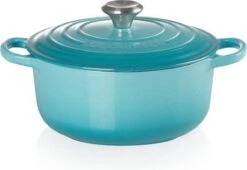 Le Creuset Braadpan Signature Caribbean Blue - ø 20 Cm / 2.4 Liter 10 Le Creuset Braadpan Signature Caribbean Blue - ø 20 Cm / 2.4 Liter -Pot Bevordering 1200x825 9