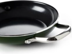 Dagelijkse Kost Door Jeroen Meus - Koekenpan ø24cm - Inductie - Anti-aanbak - PFAS-vrij 12 Dagelijkse Kost Door Jeroen Meus - Koekenpan ø24cm - Inductie - Anti-aanbak - PFAS-vrij -Pot Bevordering 1200x895 3