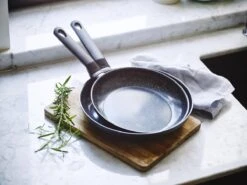 BK Universe Koekenpan Ø 24cm - Inductie - Anti-aanbak - PFAS-vrij 16 BK Universe Koekenpan Ø 24cm - Inductie - Anti-aanbak - PFAS-vrij -Pot Bevordering 1200x899 17