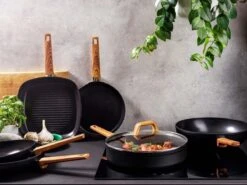 Gero Mark Wok Ø 28 Cm - Aluminium - Inductie - PFAS-vrij 11 Gero Mark Wok Ø 28 Cm - Aluminium - Inductie - PFAS-vrij -Pot Bevordering 1200x900 19