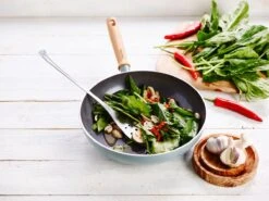 GreenPan Mayflower Wok - Ø 28 Cm - Keramisch - Inductie -Pot Bevordering 1200x900 21