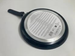 Zwarte Crêpe Pan 26 Centimeter Aluminium Inductiepan - Zwarte Pannenkoekenpan - Pan Met Steel 9 Zwarte Crêpe Pan 26 Centimeter Aluminium Inductiepan - Zwarte Pannenkoekenpan - Pan Met Steel -Pot Bevordering 1200x900 49