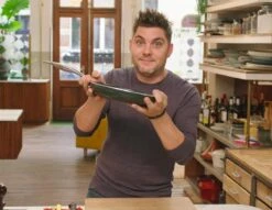 Dagelijkse Kost Door Jeroen Meus - Hapjespan Met Deksel ø24cm - Inductie - PFAS-vrij 12 Dagelijkse Kost Door Jeroen Meus - Hapjespan Met Deksel ø24cm - Inductie - PFAS-vrij -Pot Bevordering 1200x926 81