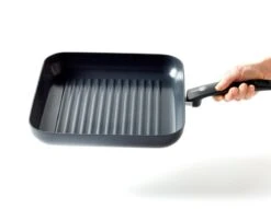 GreenPan Cambridge Grillpan 28cm - Zwart - Inductie - PFAS-vrij 20 GreenPan Cambridge Grillpan 28cm - Zwart - Inductie - PFAS-vrij -Pot Bevordering 1200x926 82