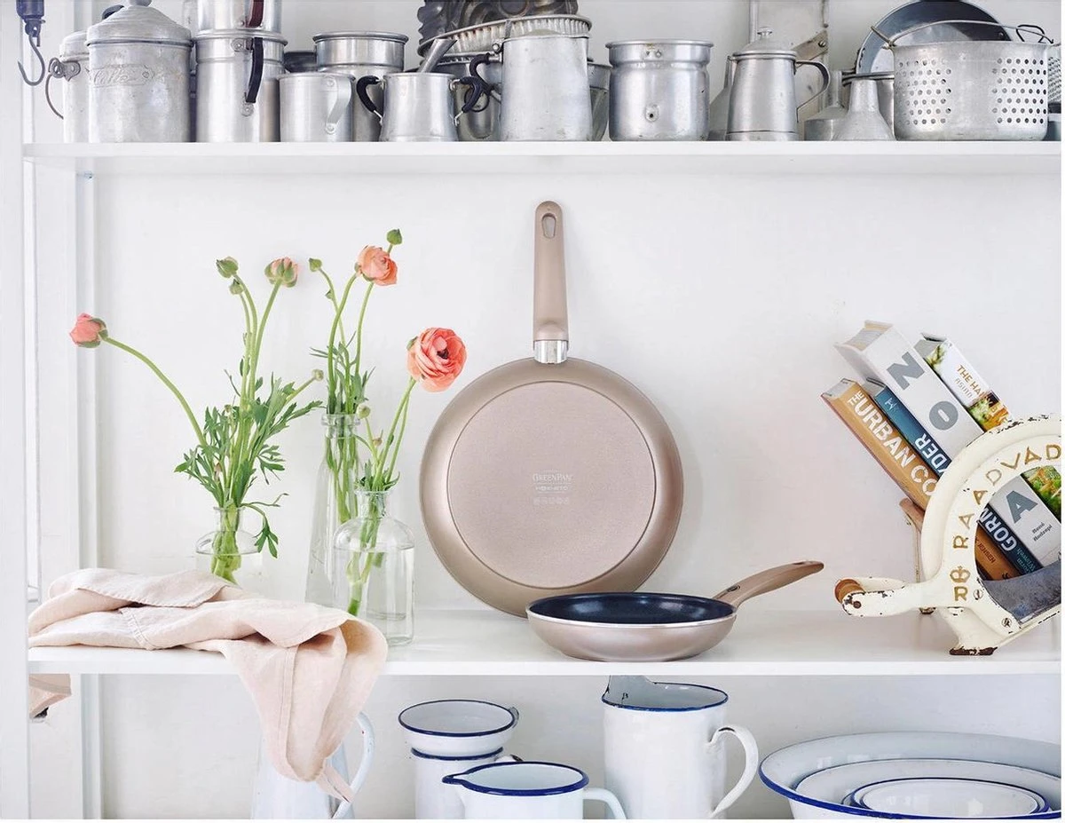 GreenPan Cambridge Koekenpan 28cm - Brons - Inductie - PFAS-vrij 10 GreenPan Cambridge Koekenpan 28cm - Brons - Inductie - PFAS-vrij - Afbeelding 8