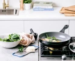 BK Easy Basic Ceramic Koekenpan Ø 30 Cm - Anti-aanbak - PFAS-vrij - Krasvast 16 BK Easy Basic Ceramic Koekenpan Ø 30 Cm - Anti-aanbak - PFAS-vrij - Krasvast -Pot Bevordering 1200x976 2