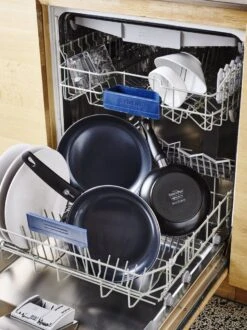 GreenPan Cambridge Koekenpannenset Ø 24cm + Ø 28cm - Zwart - Inductie - PFAS-vrij 34 GreenPan Cambridge Koekenpannenset Ø 24cm + Ø 28cm - Zwart - Inductie - PFAS-vrij -Pot Bevordering 899x1200 7